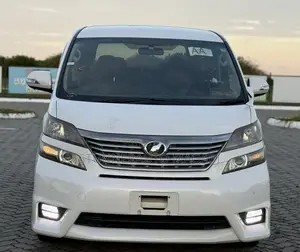 Toyota Vellfire 2010 Pearl