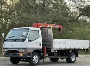 Mitsubish Canter-Crane