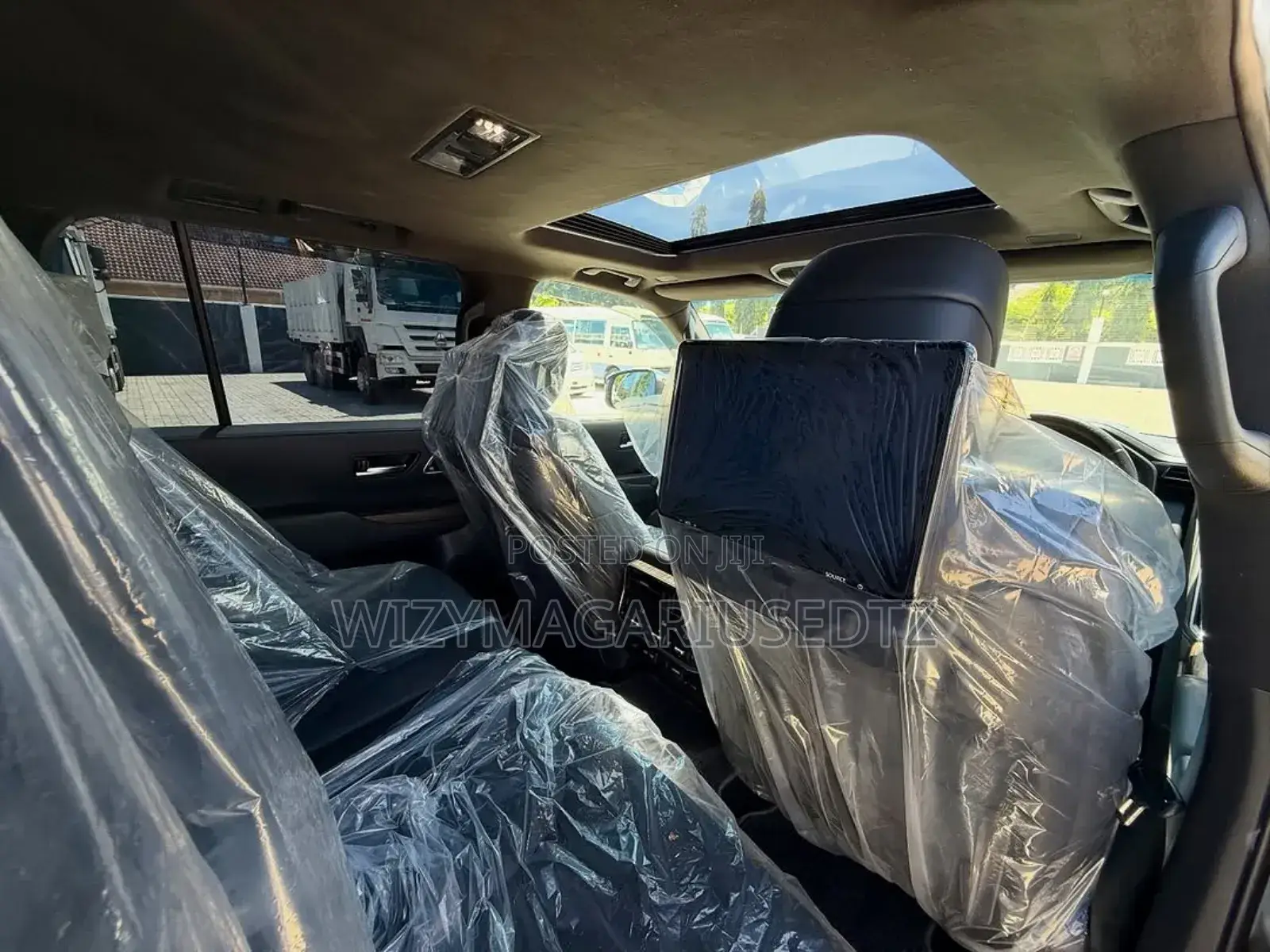 Toyota Land Cruiser 2025 Matt Black