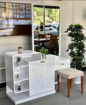 Modern Dressing Table