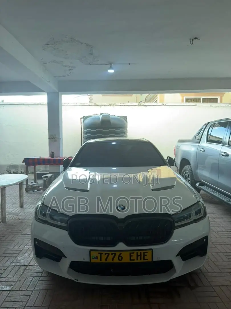BMW 5 Series 2013 White