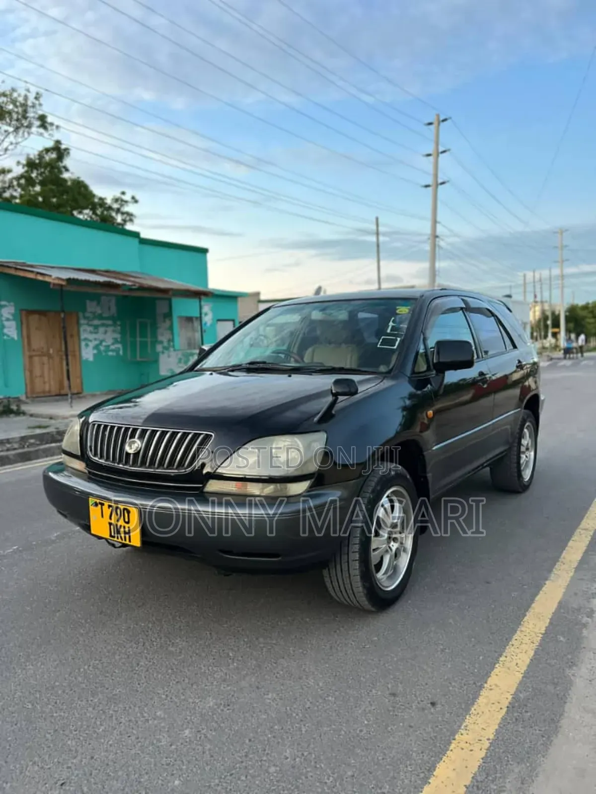 Toyota Harrier 2001 Black