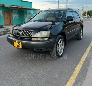 Toyota Harrier 2001 Black