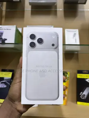 New Apple iPhone 17 Pro Max 256 GB Silver