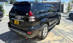 Toyota Land Cruiser Prado 2007 Black