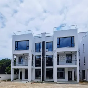 Furnished 5bdrm Villa in Masaki, Mbezi Beach for sale