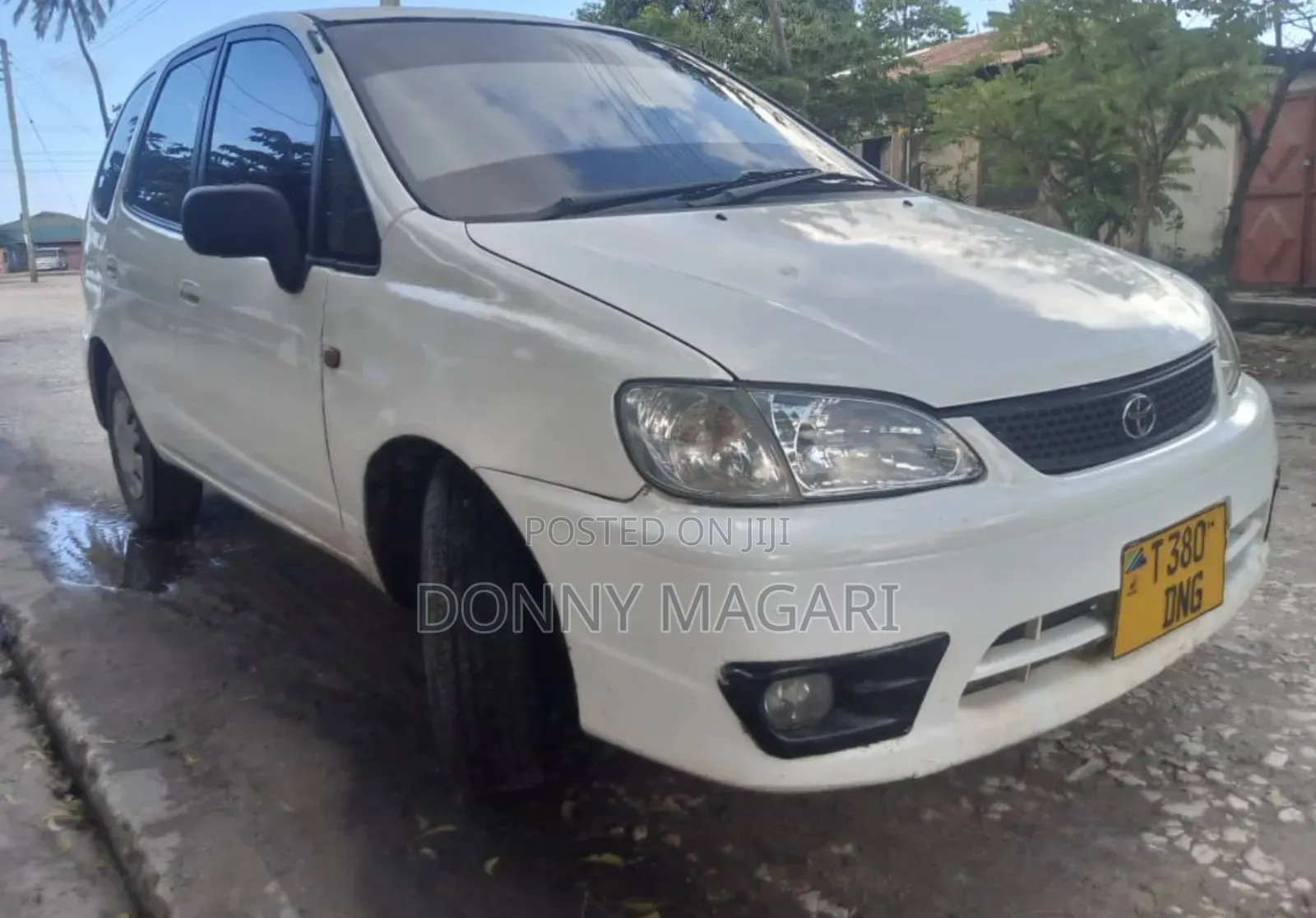 Toyota Corolla Spacio 2002 White