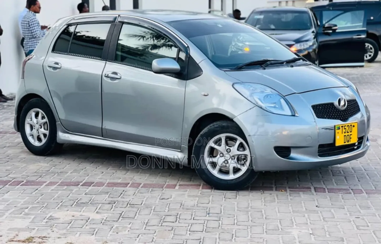 Toyota Vitz 2006 Gray
