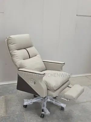 Executive Luxury Boss Chair With Footrest