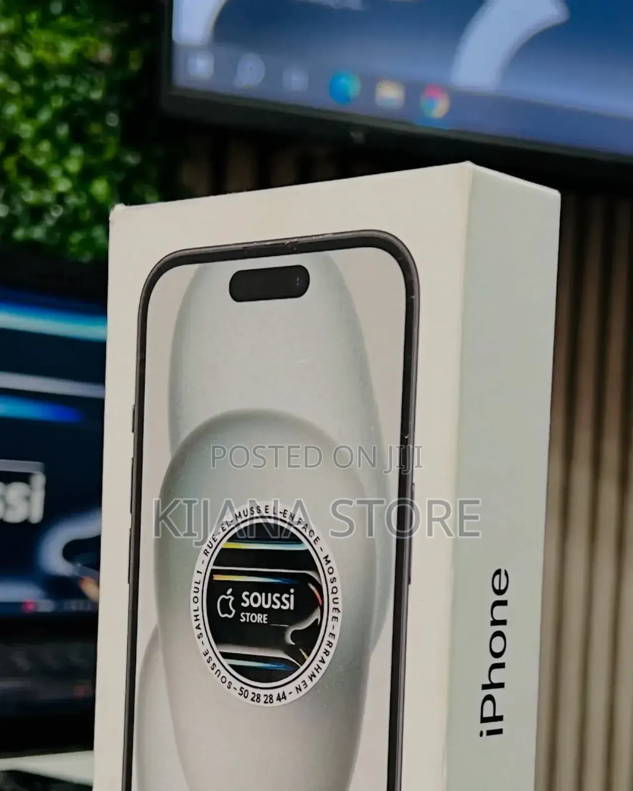 New Apple iPhone 15 256 GB Black