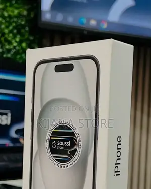 New Apple iPhone 15 256 GB Black