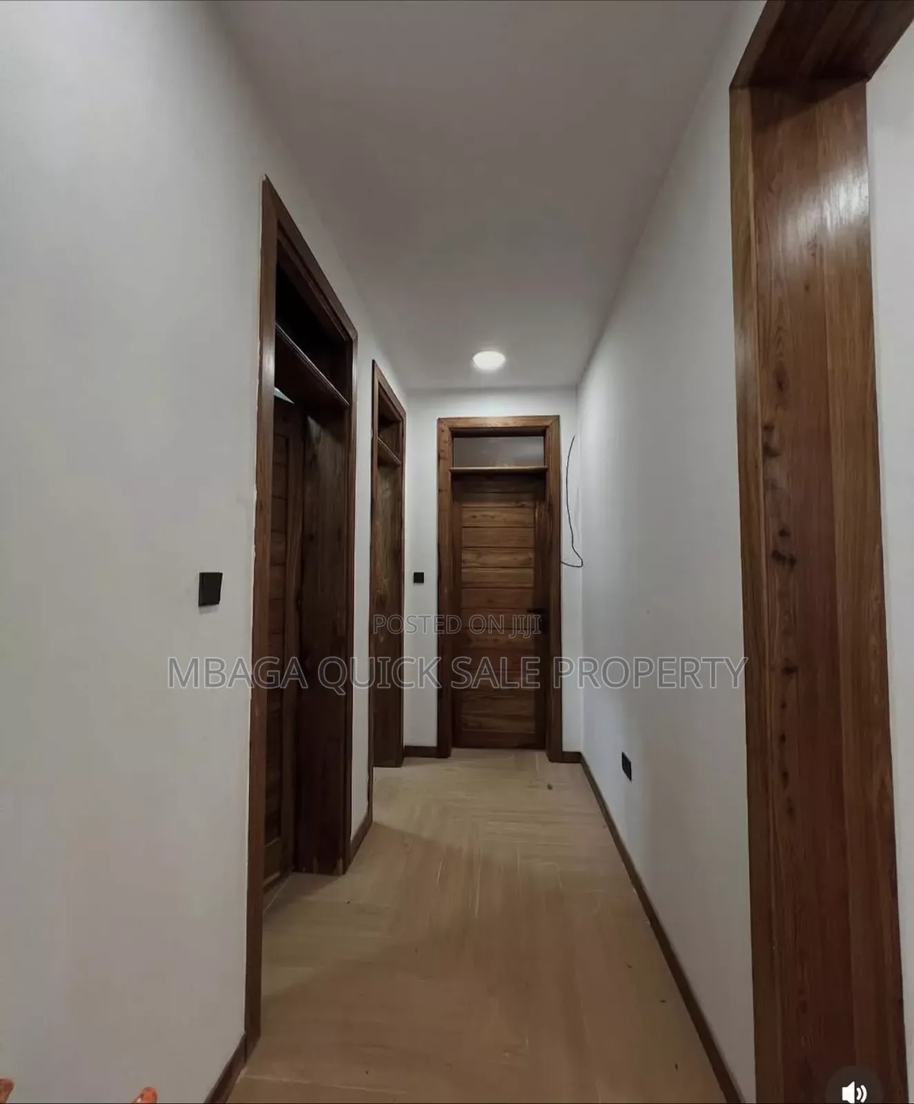 5bdrm House in Goba for sale