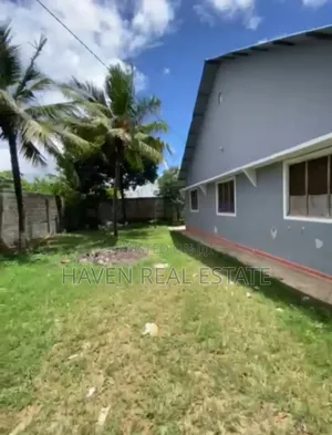 5bdrm House in Mjini Magharibi for sale