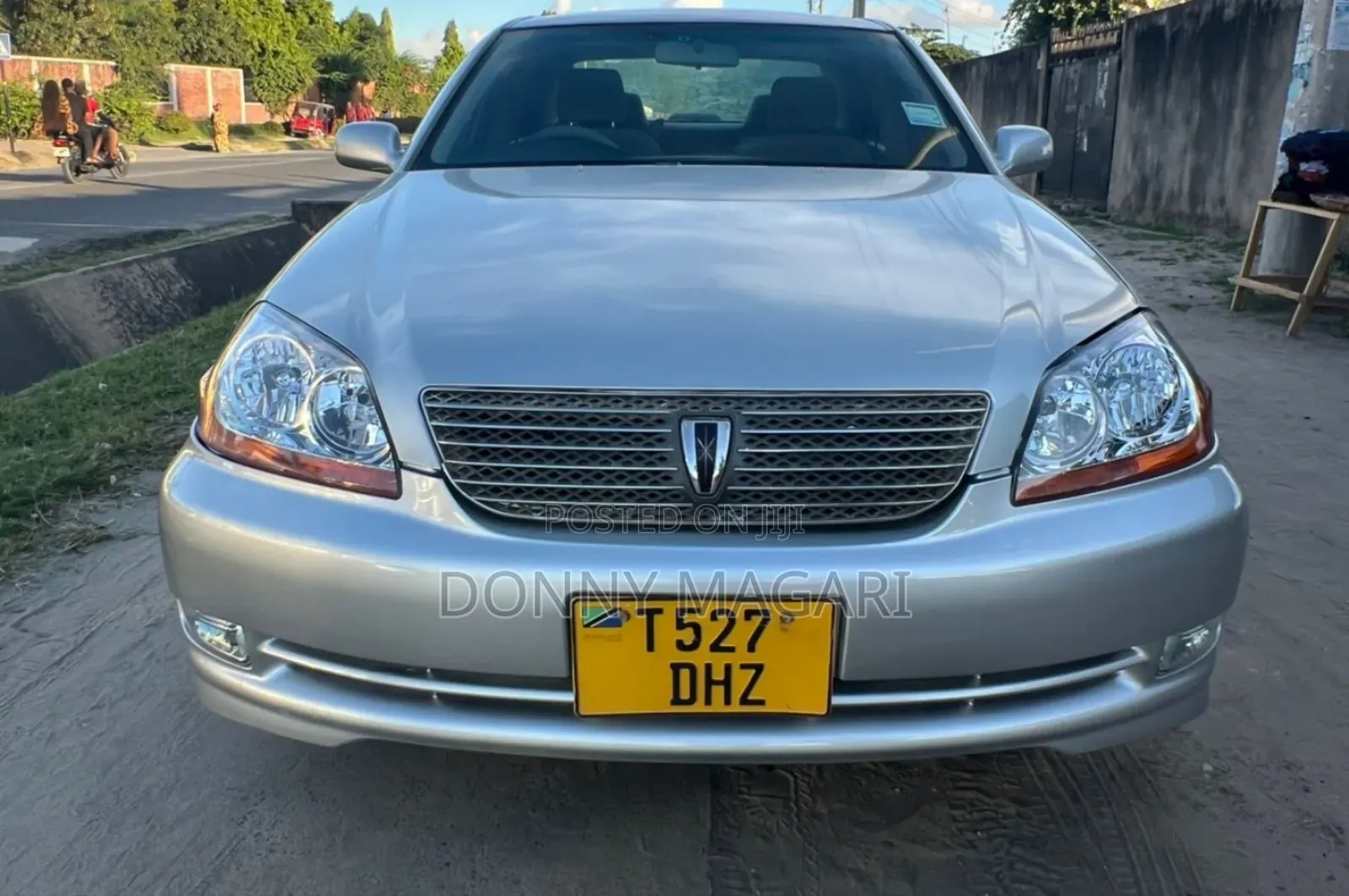 Toyota Mark II 2002 Silver