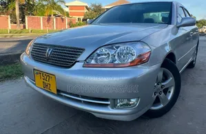 Toyota Mark II 2002 Silver