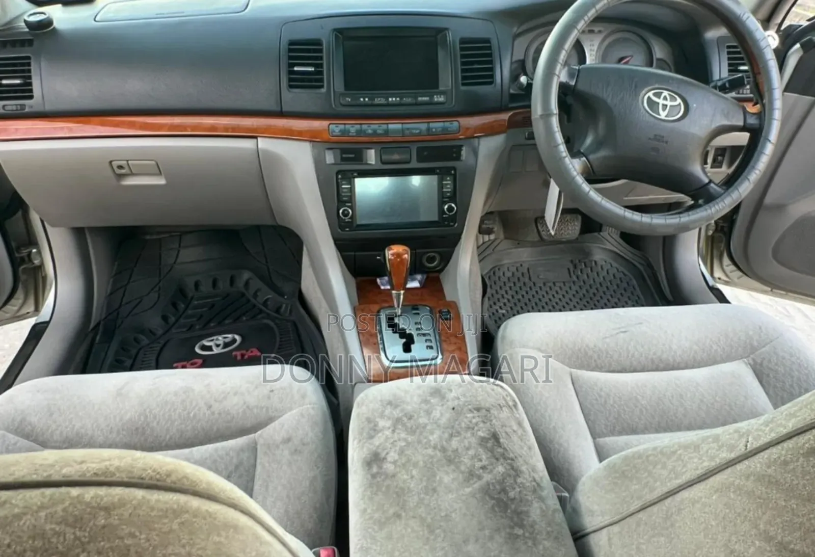 Toyota Mark II 2002 Silver