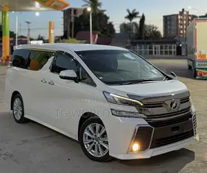 Toyota Vellfire 2015 White
