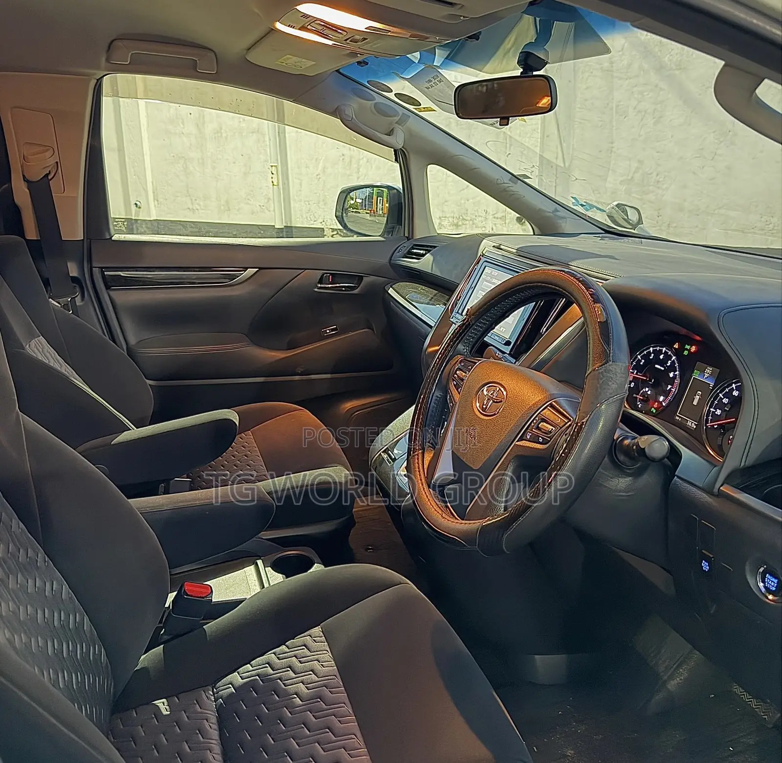 Toyota Vellfire 2015 White