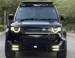 Land Rover Defender 2022 Black
