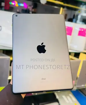 New Apple iPad 9.7 64 GB