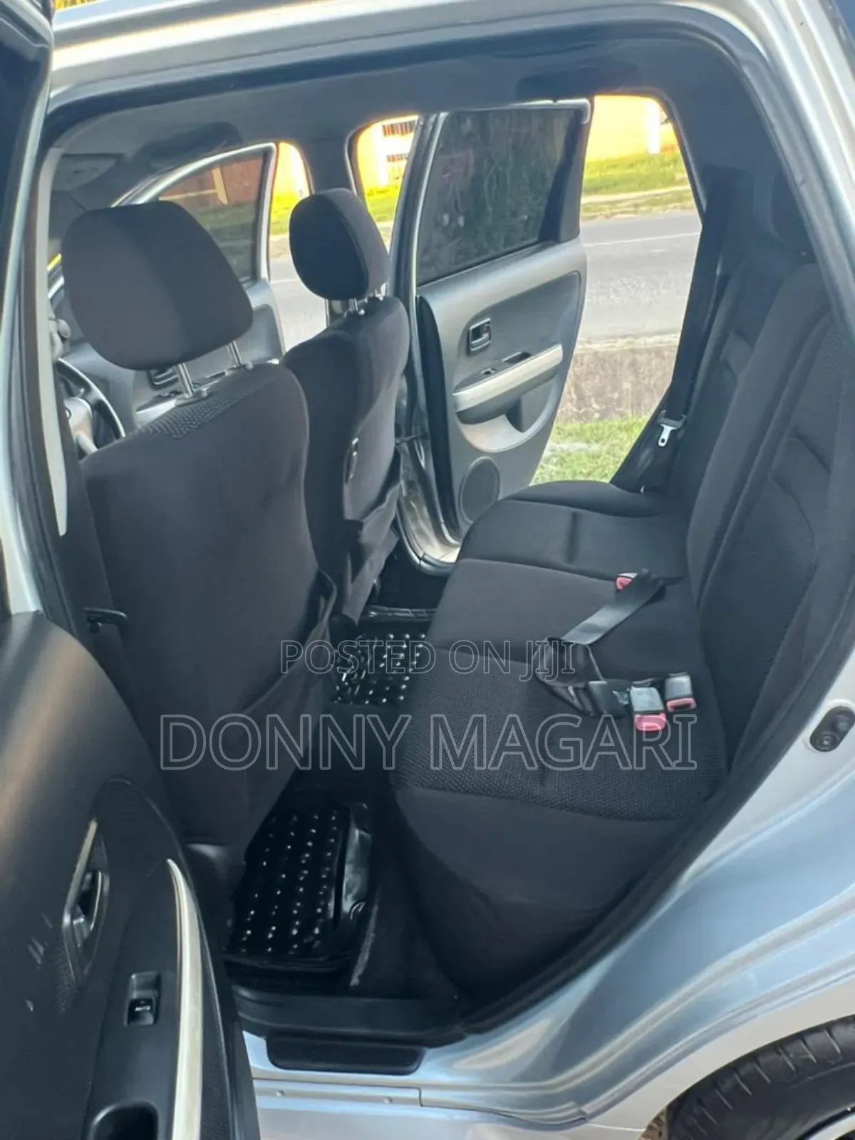 Toyota IST 2003 Silver