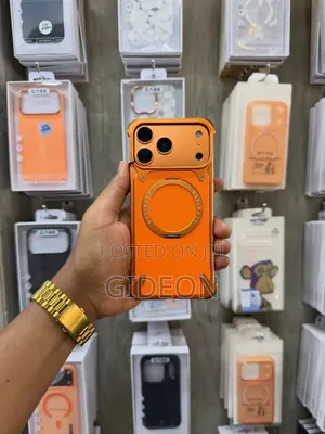 iPhone 17 Pro Max Classic Cases