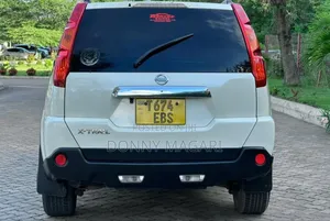 Nissan X-Trail 2008 White