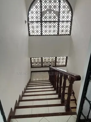 5bdrm House in Masaki for rent