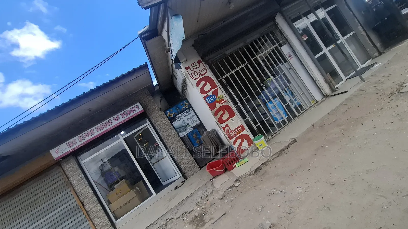 Busness Plot Investment Available Asphalt Road