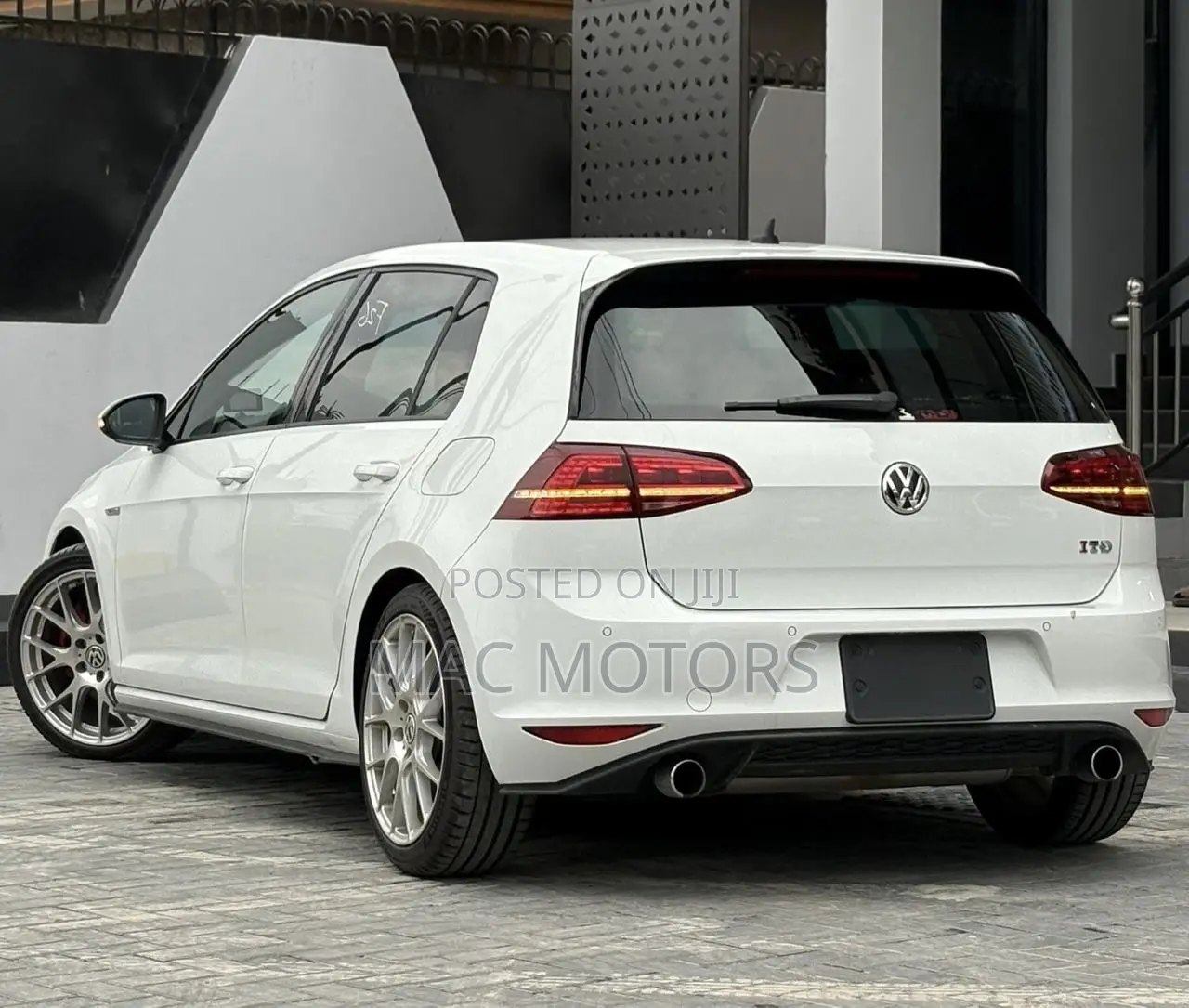 Volkswagen Golf 2014 White