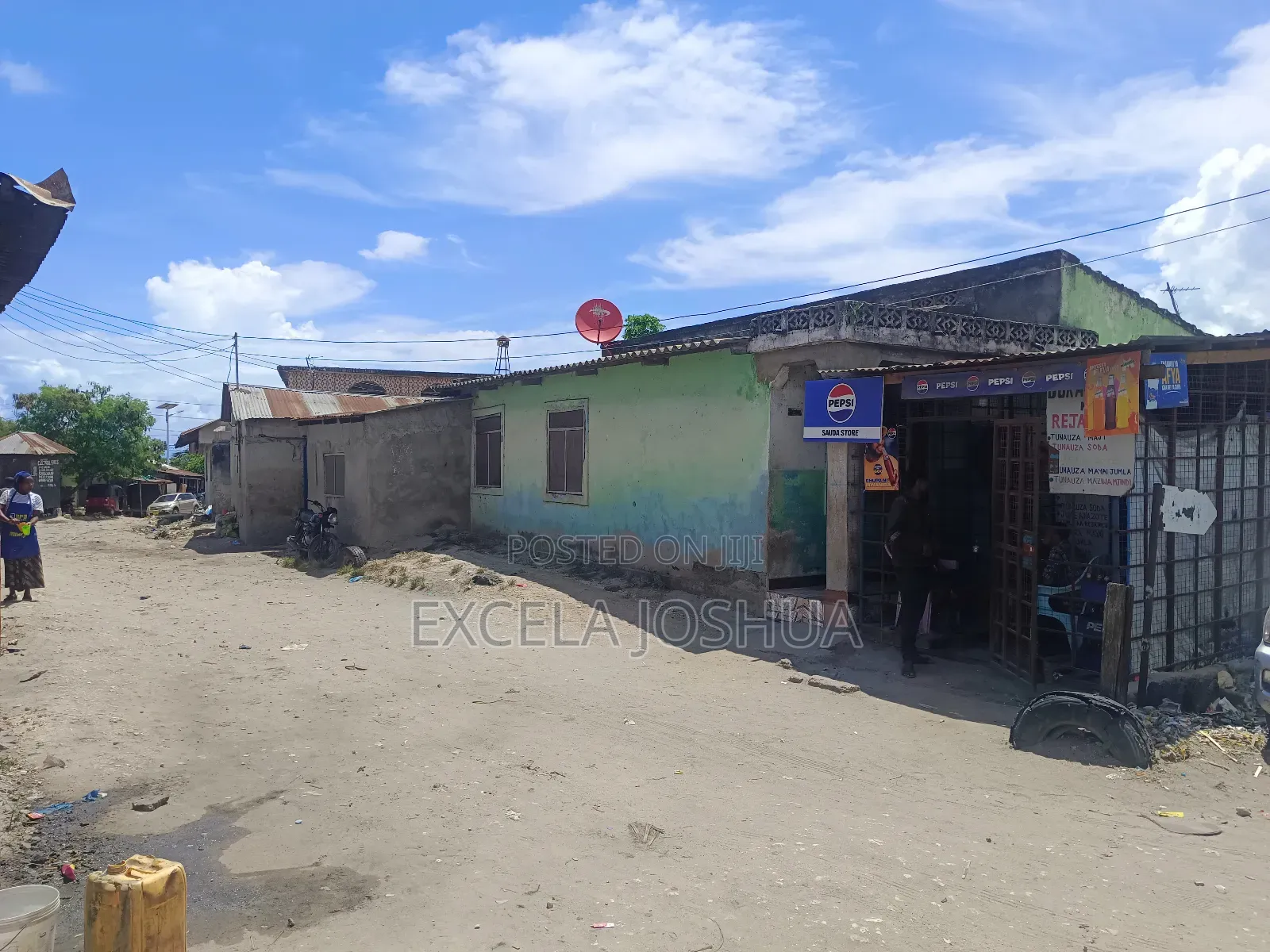 Eneo Lina Nyumba Ya Kuvunja Linauzwa Manzese Argentina