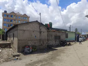 Eneo Lina Nyumba Ya Kuvunja Linauzwa Manzese Argentina