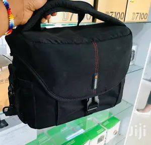 CAMERA Bags