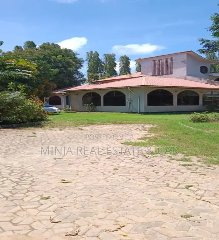 Commercial Plot for Sale Mbezi Beach Makonde Face Bagamoyo Road.