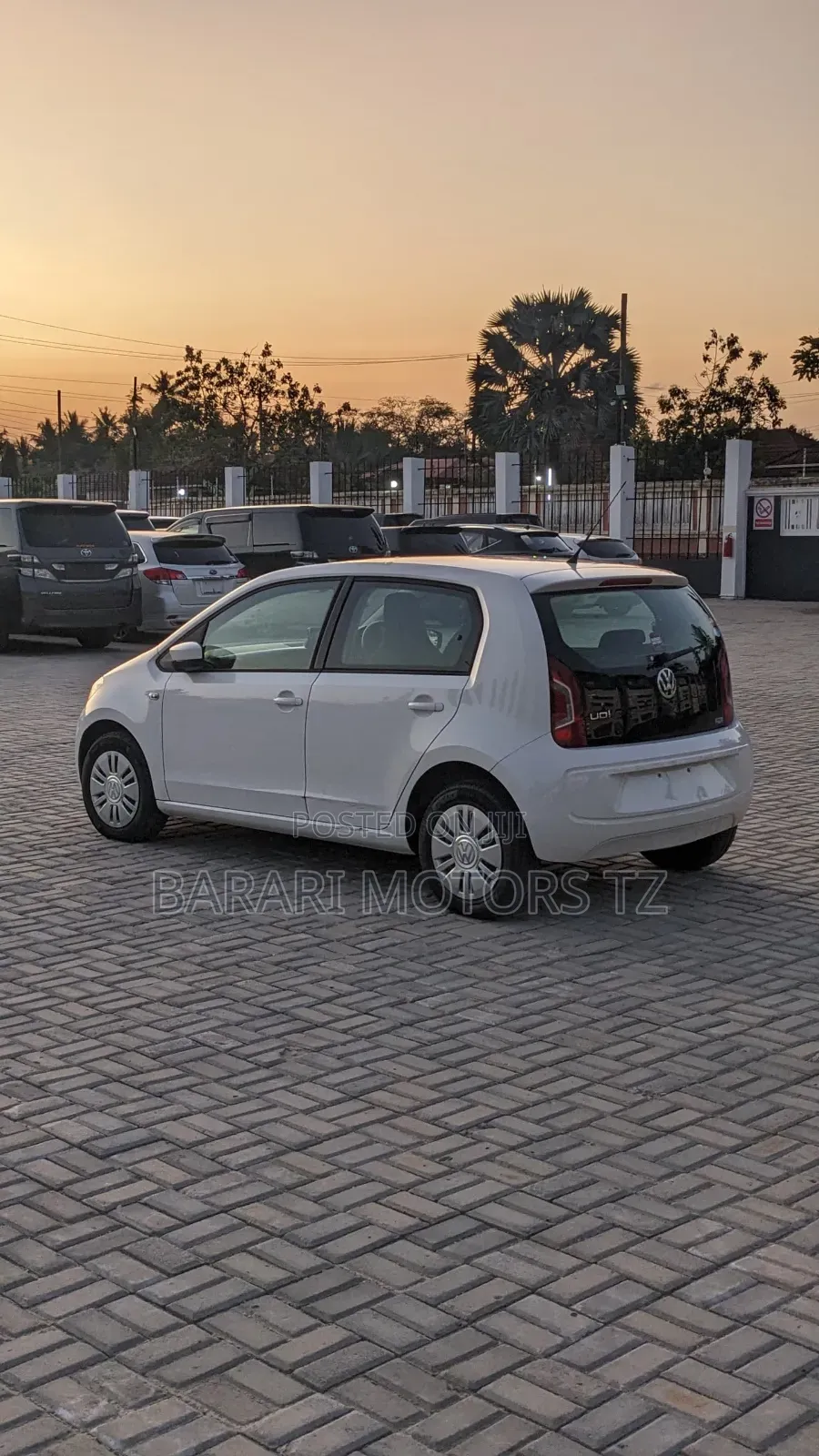 Volkswagen Up 2013 White