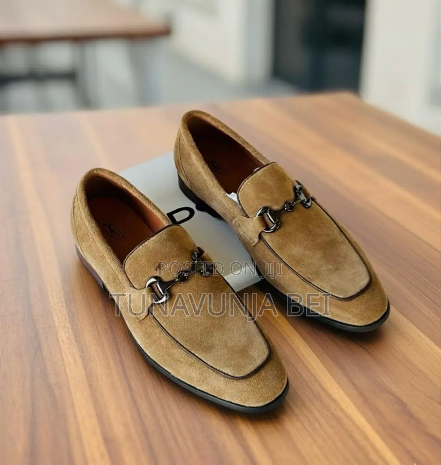 Brunelii Consinnel Moccains