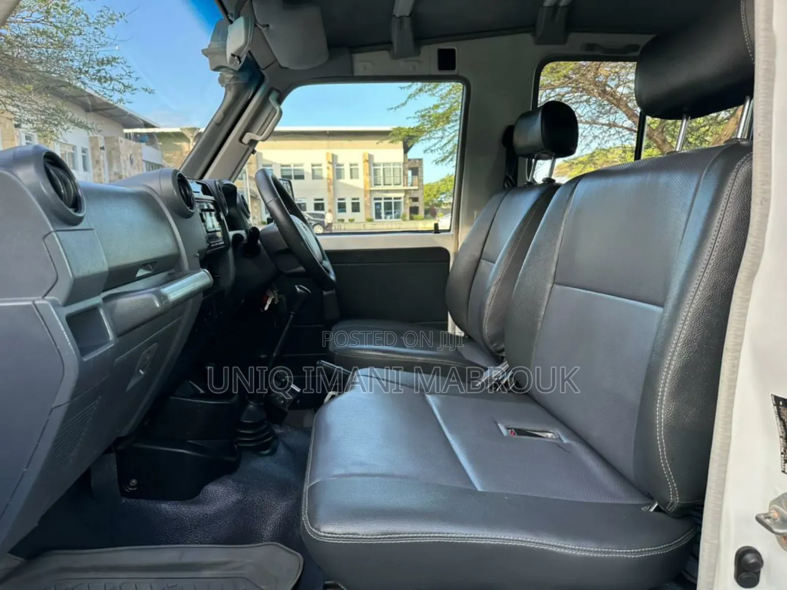 Toyota Land Cruiser 2015 White