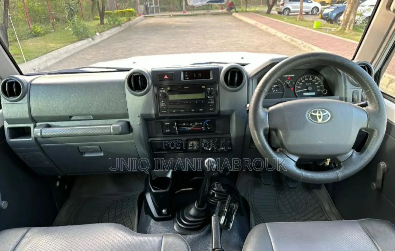 Toyota Land Cruiser 2015 White