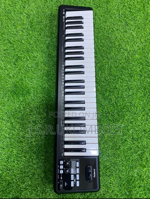Roland Key49