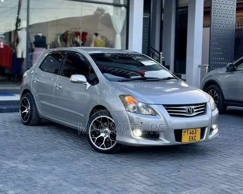 Toyota Blade 2006 Silver
