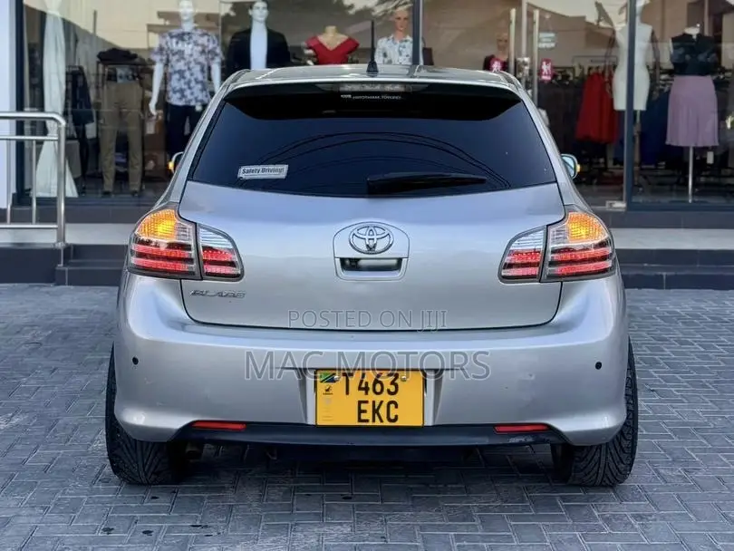 Toyota Blade 2006 Silver