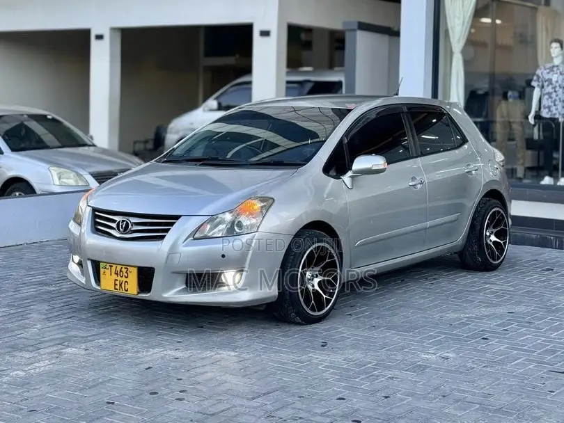Toyota Blade 2006 Silver