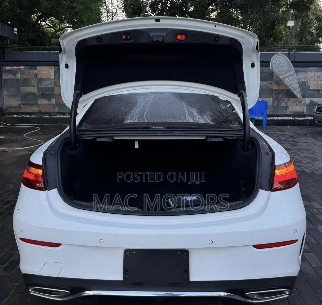 Mercedes-Benz E300 2017 White