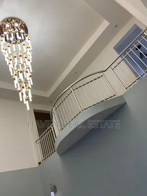 5bdrm House in Goba for sale