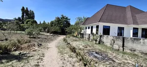 Kiwanja Kinauzwa Mbweni Mpiji