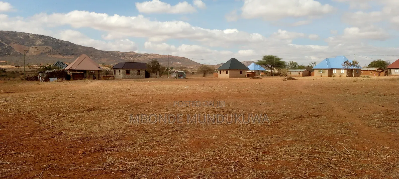 Viwanja Pembeni Na Benjamin Mkapa Hospital Dodoma