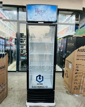 Roch Showcase Fridge  Capacity:- 290l