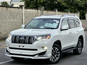 Toyota Land Cruiser Prado 2022 White