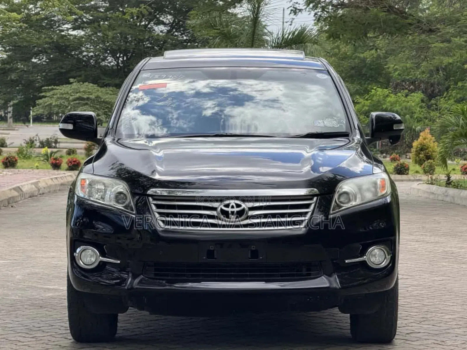 Toyota Vanguard 2012 Black