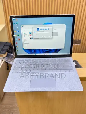 Laptop Microsoft Surface Laptop 2 8GB Intel Core I5 SSD 256GB